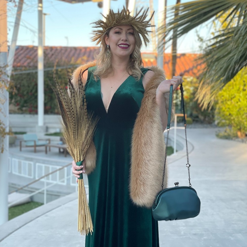 Meet your Posher, Angiepat